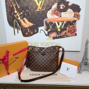 Louis Vuitton South Bank Besace